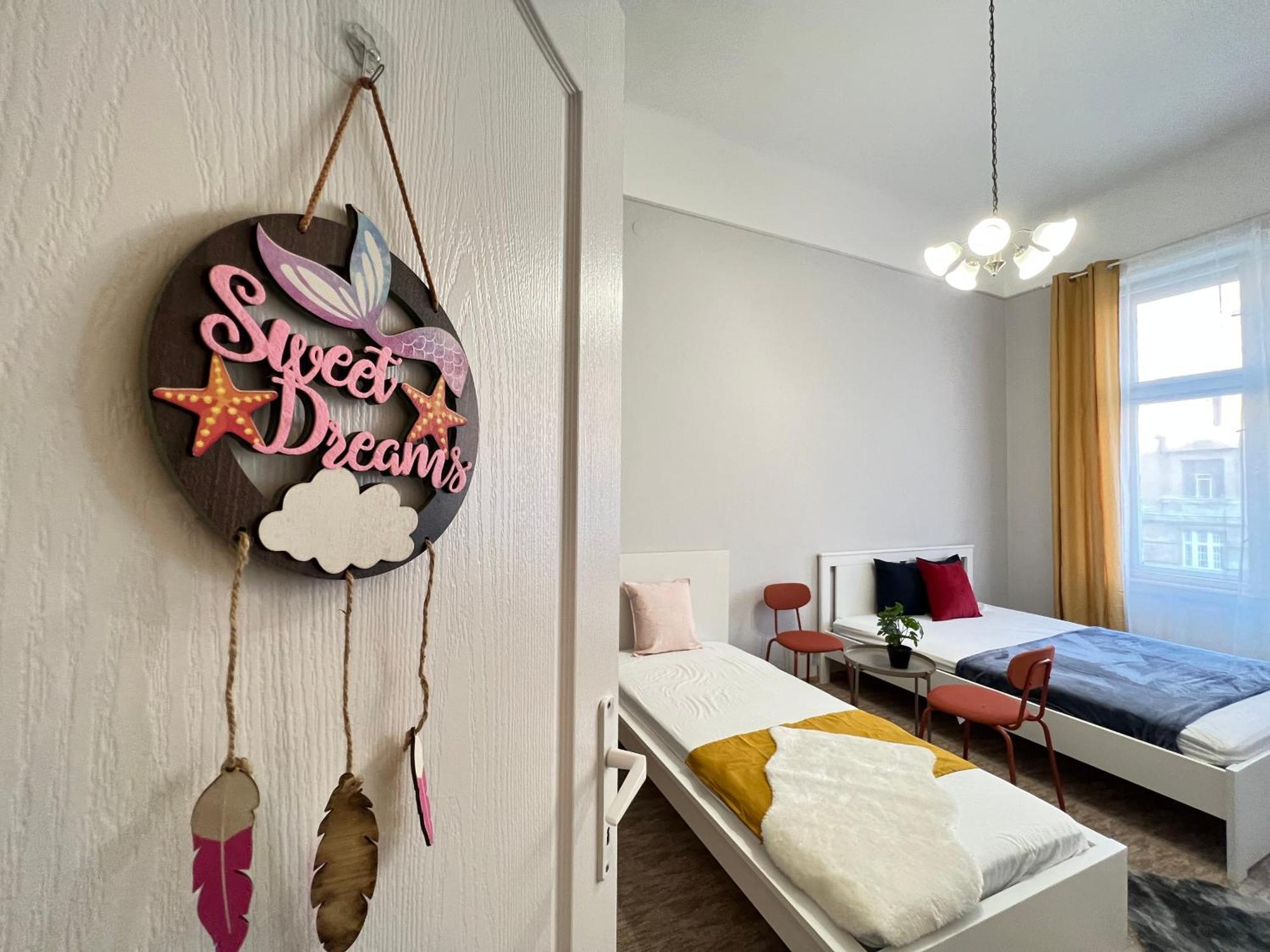 Baross Apartment With Convenience And Style Budapest Exterior foto