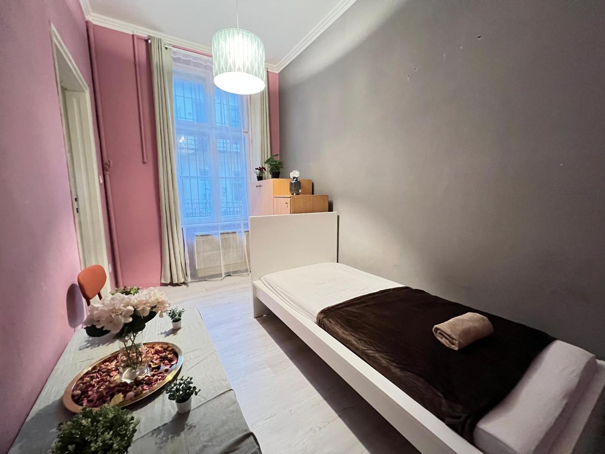 Baross Apartment With Convenience And Style Budapest Exterior foto